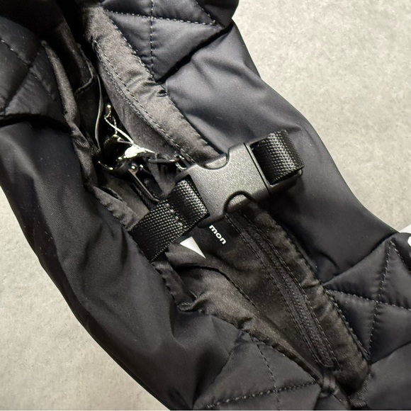 NWT Lululemon On My Level Tote Small Bag *Puffy - Picture 7 of 9